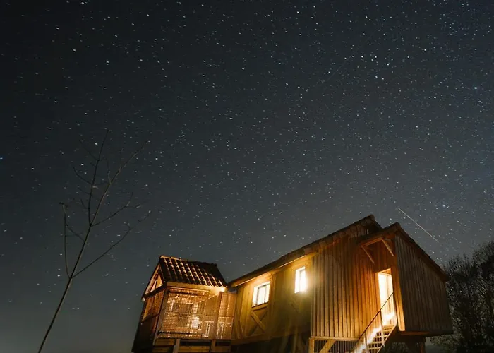 Les Du Lizon 山林小屋